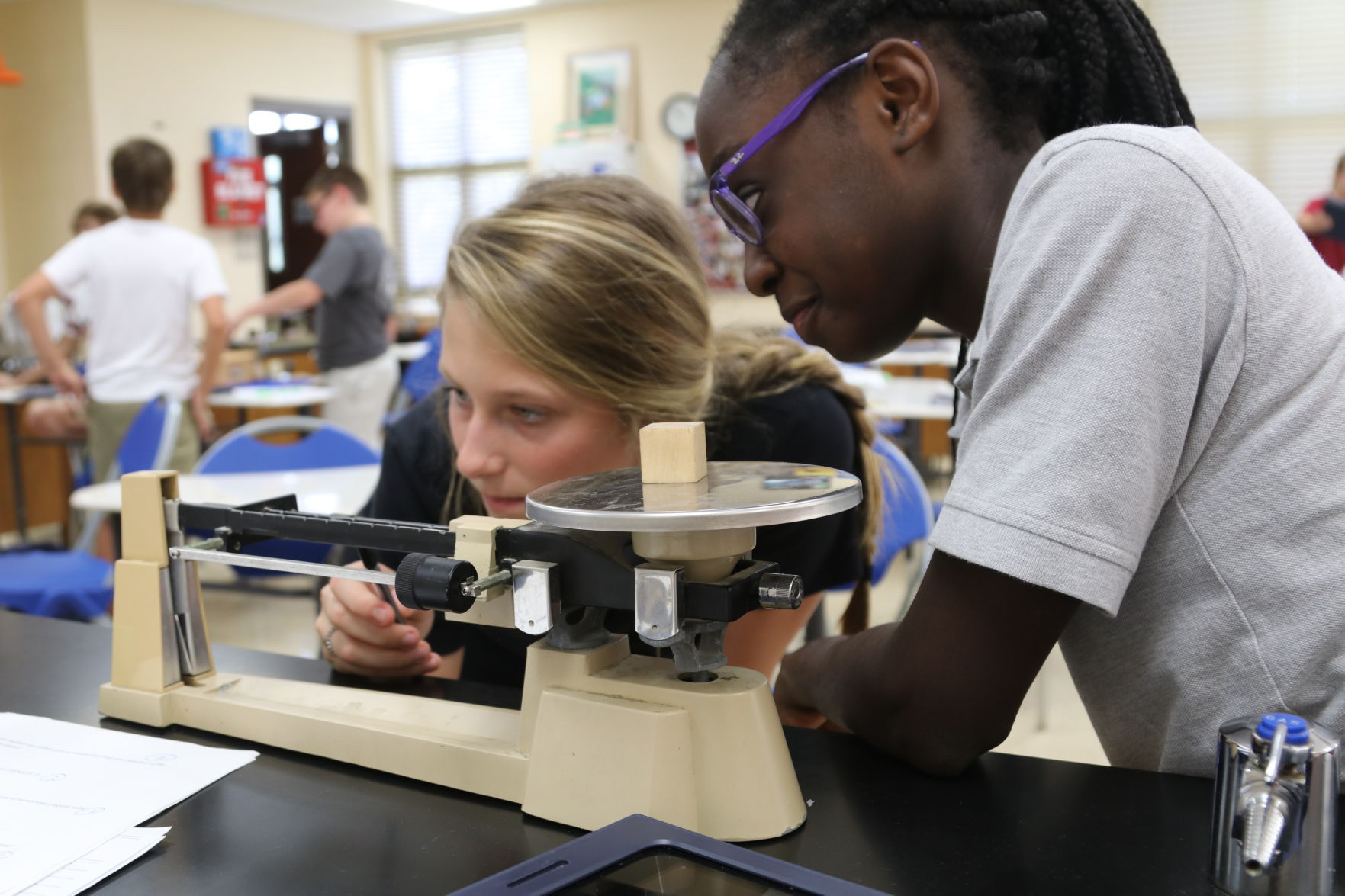 Porter-Gaud science students